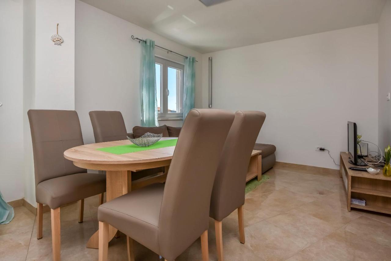 Apartments Jelena Rogoznica  Luaran gambar