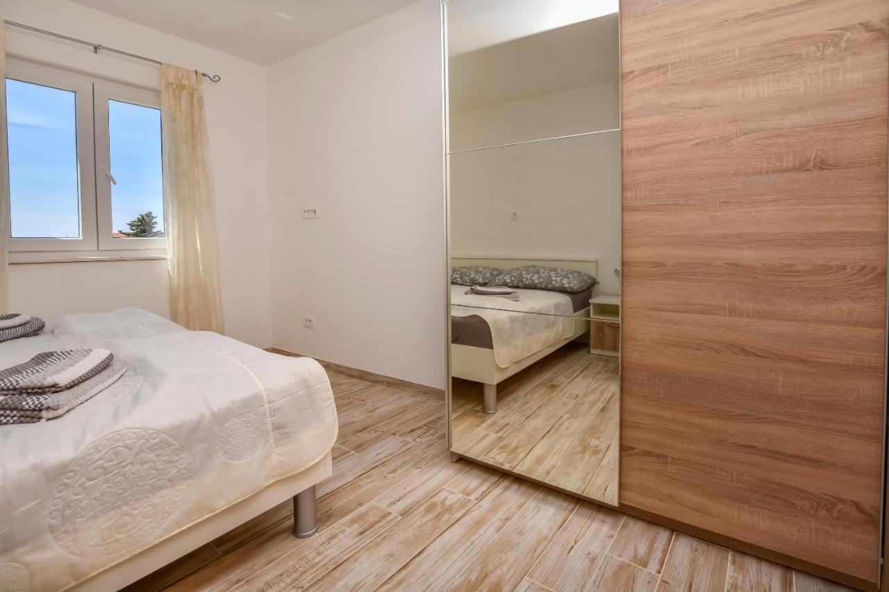 Apartments Jelena Rogoznica  Luaran gambar
